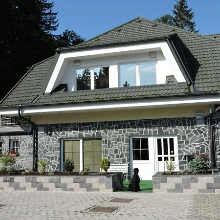 Bed & Breakfast Gostilna Pik Prevalje